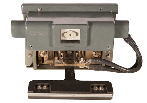 Current Collector Device (CCD) with integrated fuse box including a fuse